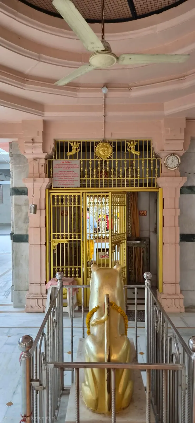 Golden lion vahan at the sanctum